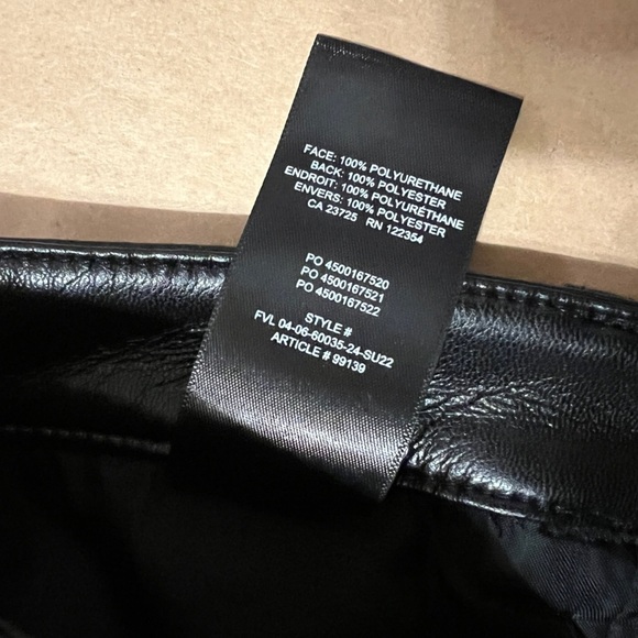 Aritzia | Wilfred The Melina Cropped Pants Vegan Leather High Rise Black Size 4 - Picture 11 of 11